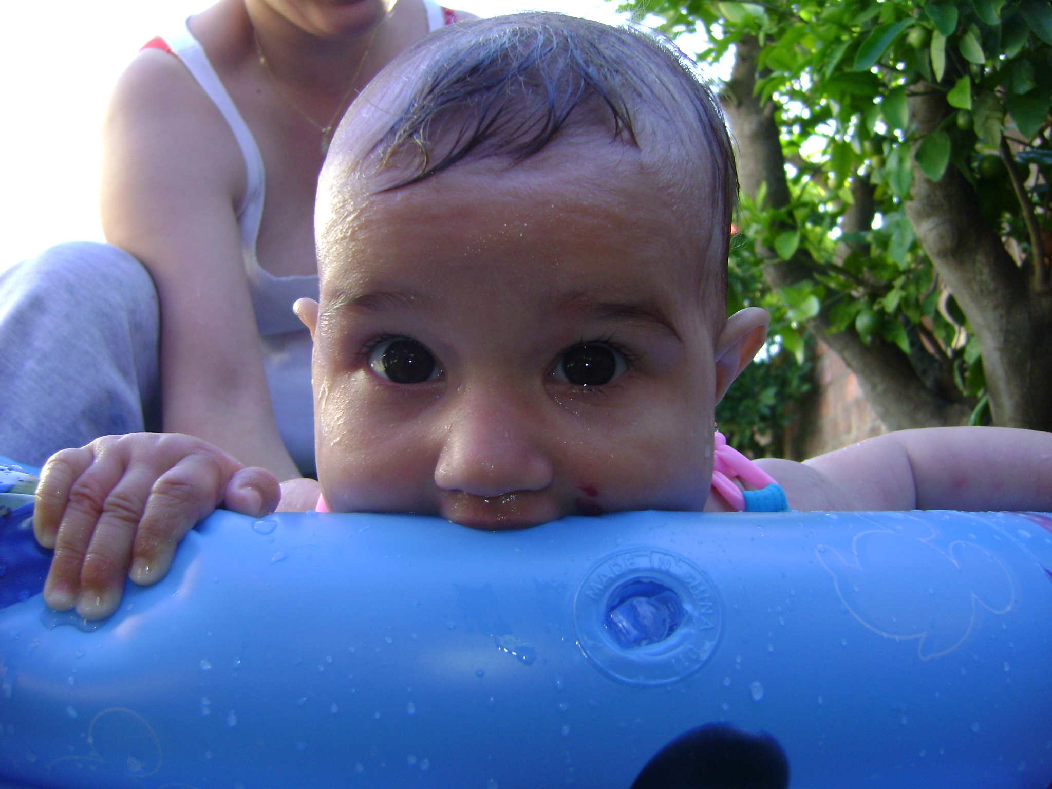 fotos/2010-12-08 - Iara bici y pileta/DSC03043.JPG